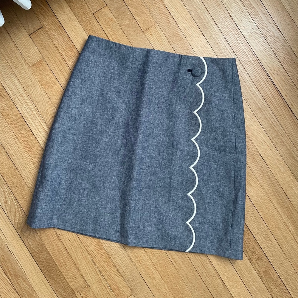 Jcrew Scalloped White and grey pencil skirt size 0